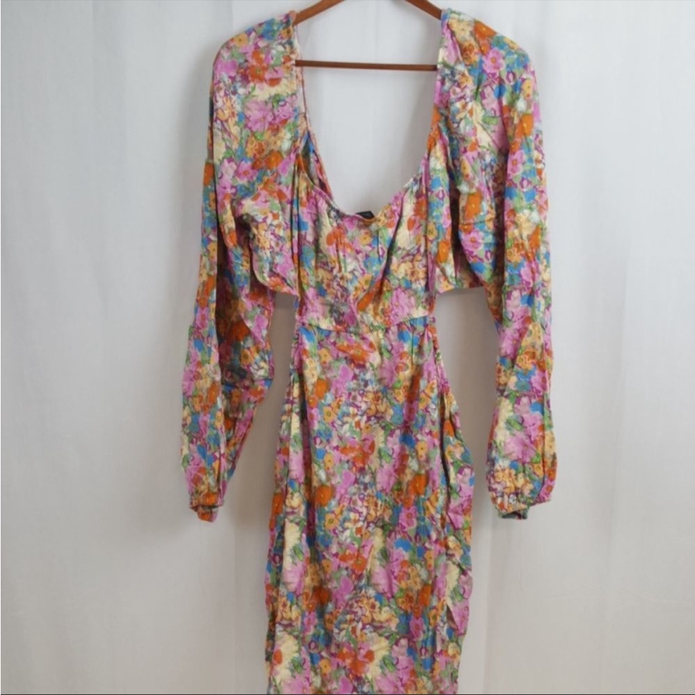 Wild fable dress - Picture 2 of 2